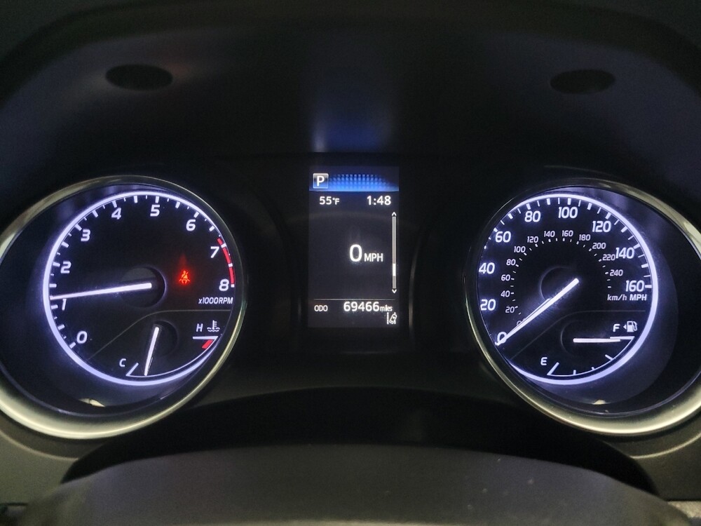 2019 Toyota Camry in Indianapolis, IN 46219 - 18116793 23