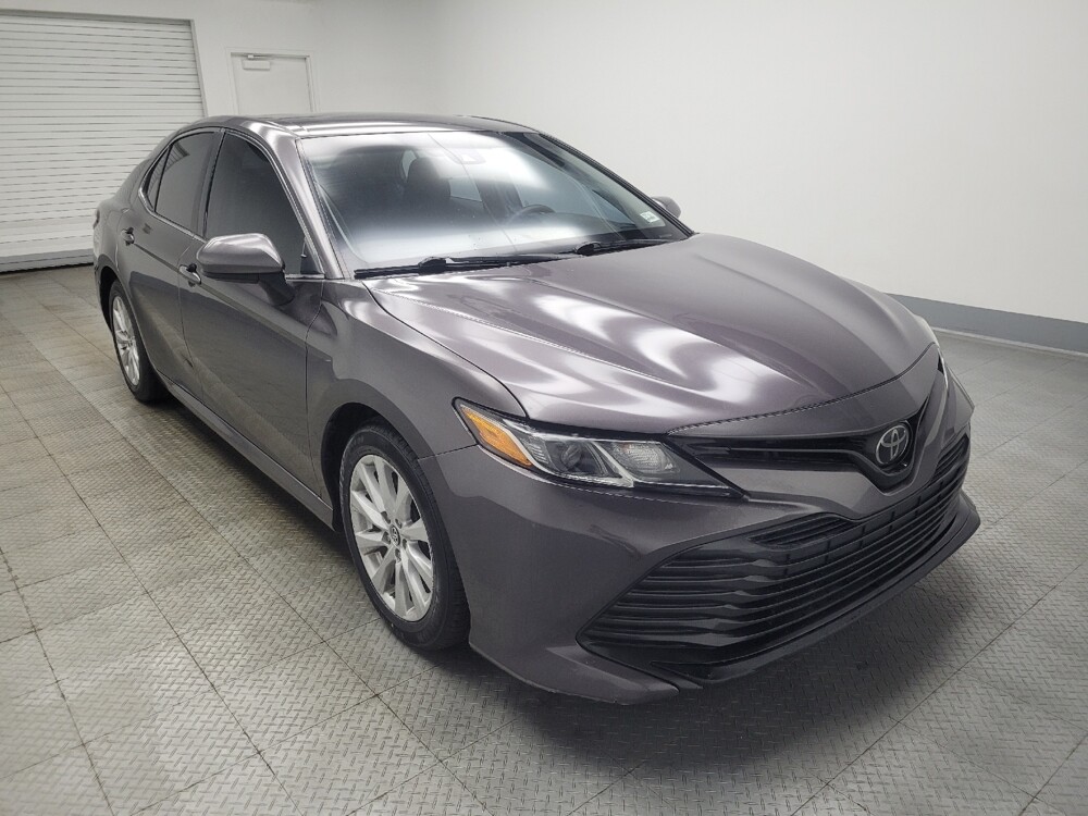2019 Toyota Camry in Indianapolis, IN 46219 - 18116793 13