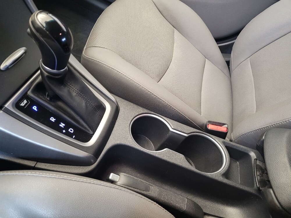 2016 Hyundai Elantra in Columbus, OH 43228 - 18116796 26