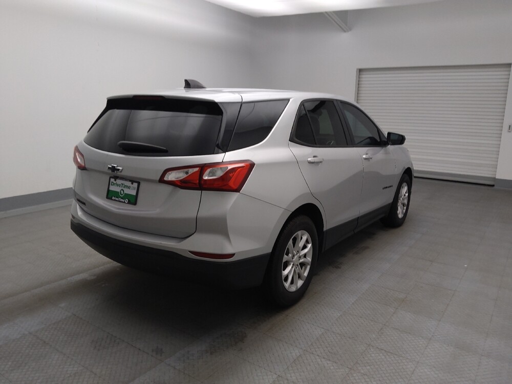 2020 Chevrolet Equinox in Lakewood, CO 80215 - 18116800 9