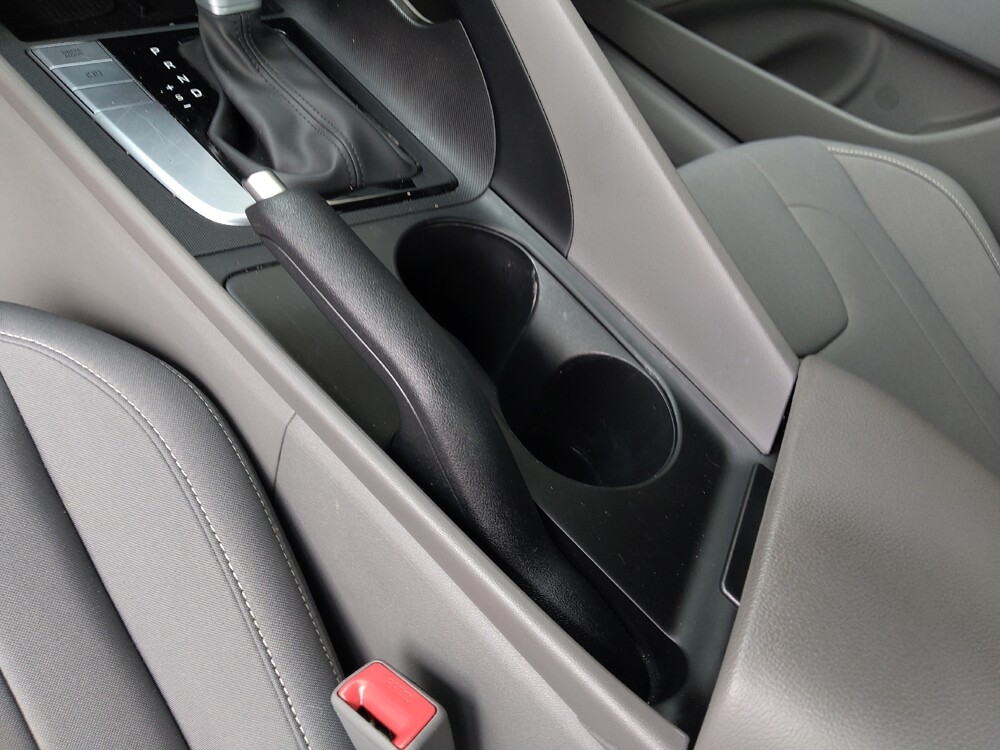 2025 Hyundai Elantra in Conyers, GA 30094 - 18116803 26