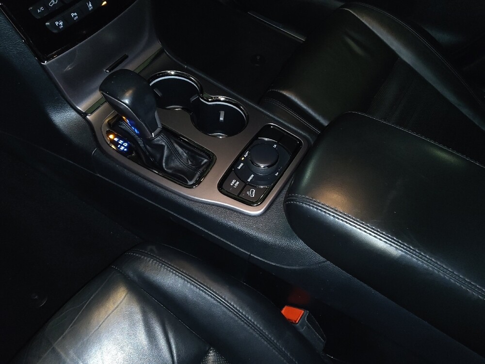 2020 Jeep Grand Cherokee in Gainesville, FL 32609 - 18116807 26