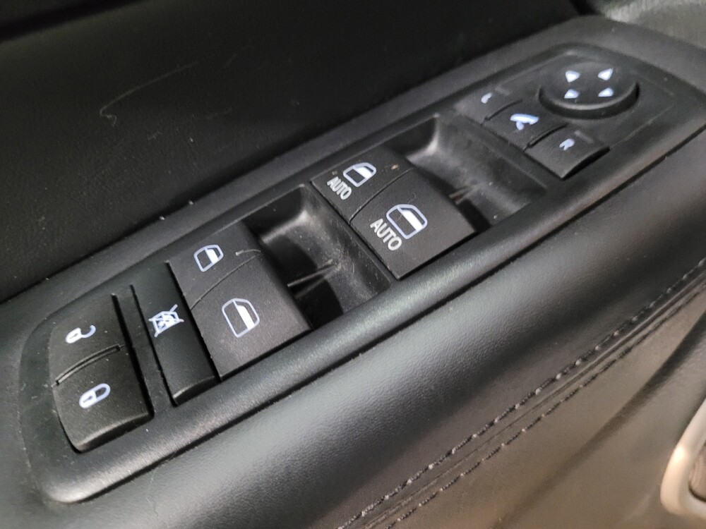 2017 Jeep Grand Cherokee in New Castle, DE 19720 - 18116810 27