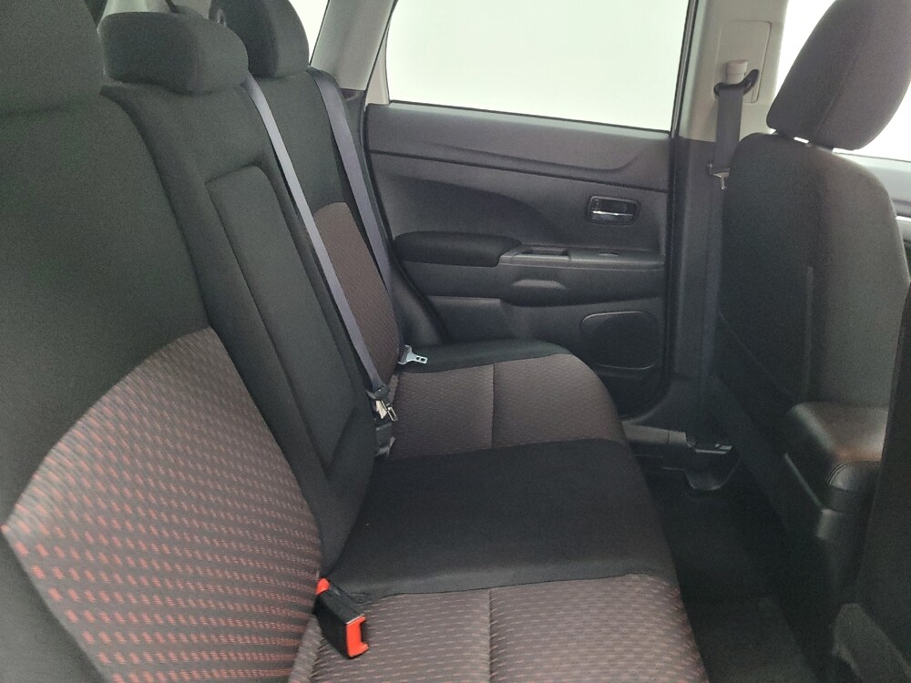 2019 Mitsubishi Outlander Sport in Las Vegas, NV 89102 - 18116819 19