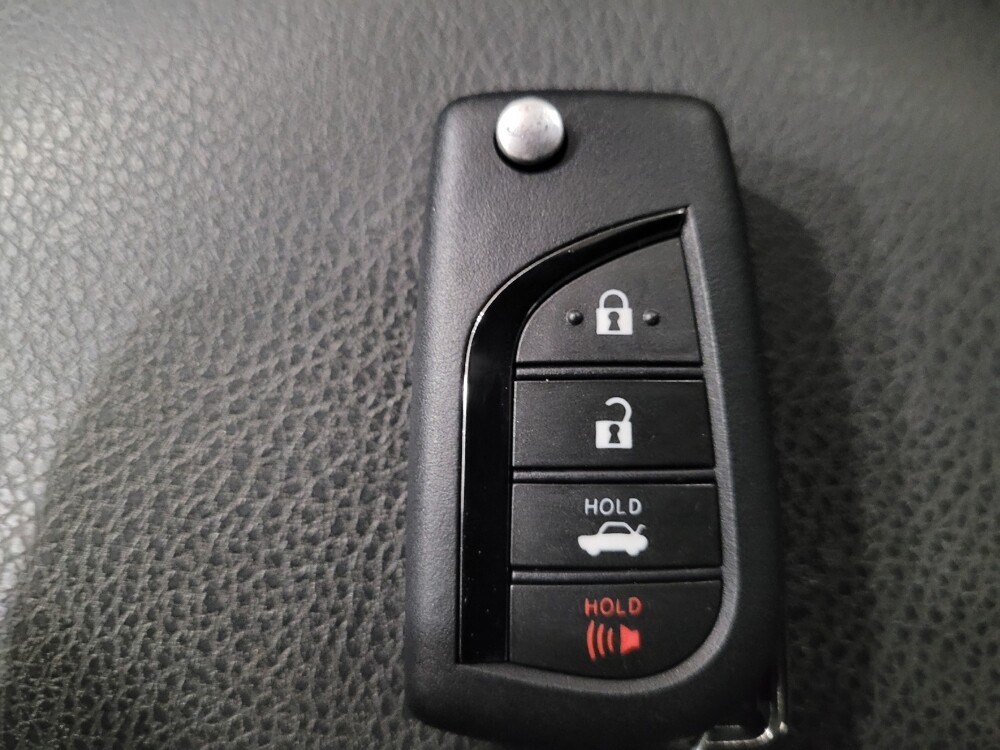 2022 Toyota Camry in New Castle, DE 19720 - 18116822 32