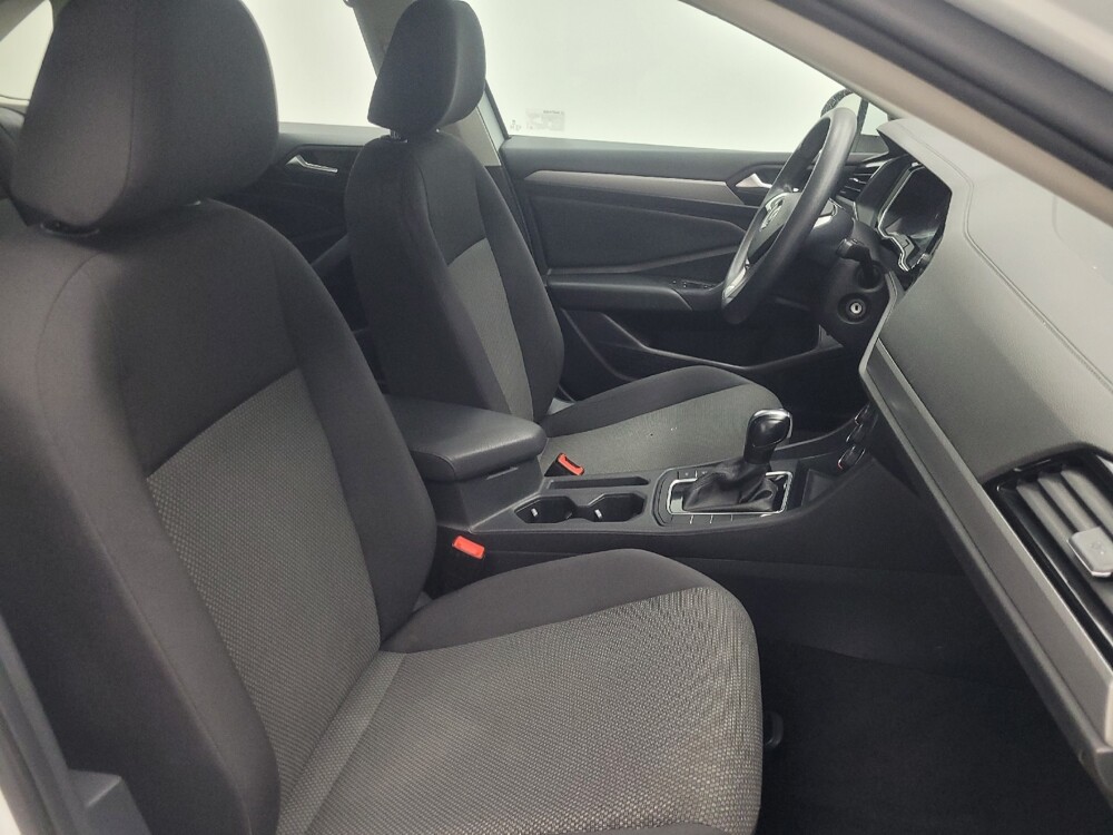 2019 Volkswagen Jetta in Indianapolis, IN 46219 - 18116831 21