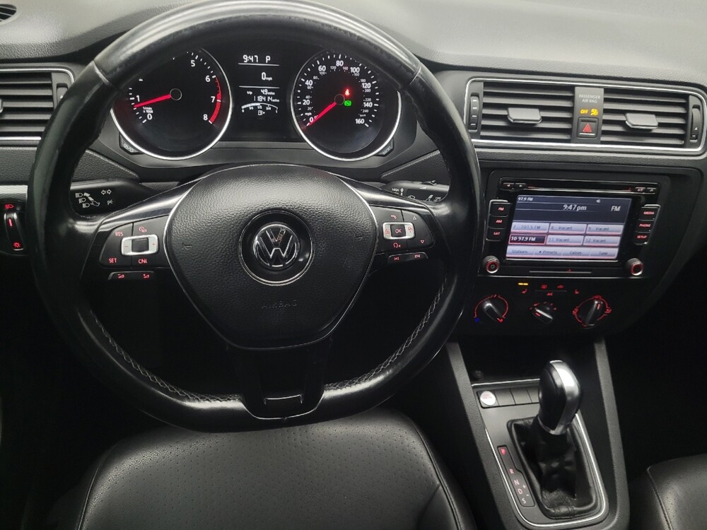 2015 Volkswagen Jetta in Indianapolis, IN 46219 - 18116832 22