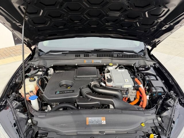 2019 Ford Fusion in Knoxville, TN 37920 - 18116842 32