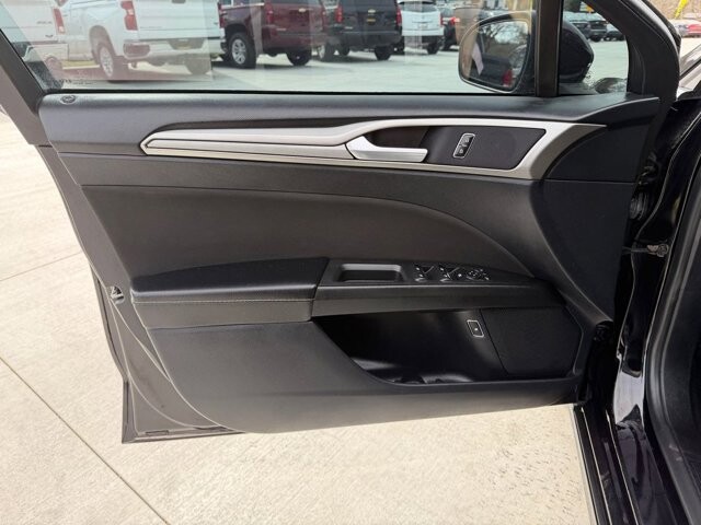 2019 Ford Fusion in Knoxville, TN 37920 - 18116842 7