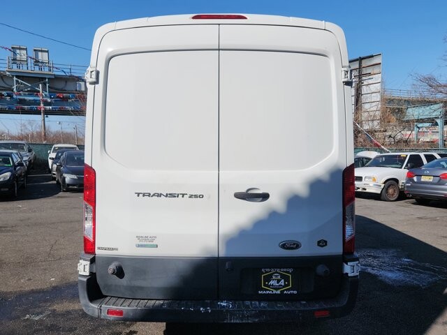 2015 Ford Transit 250 in Cinnaminson, NJ 08077 - 18116843 4