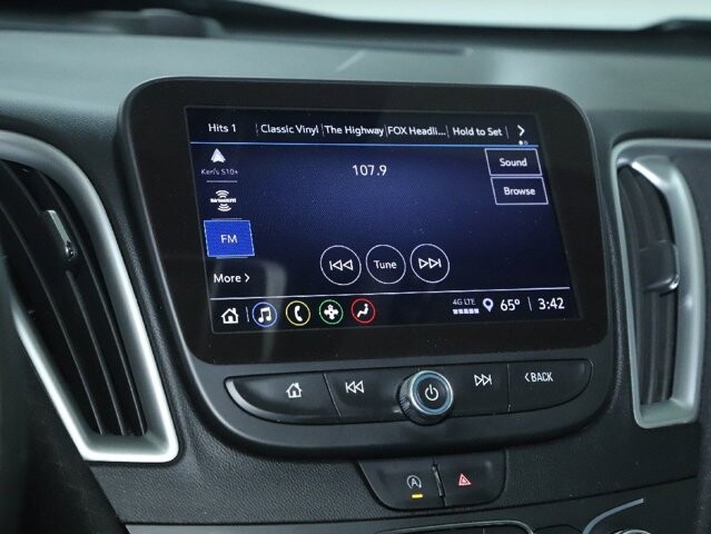 2024 Chevrolet Malibu in Bedford, OH 44146 - 18116844 25