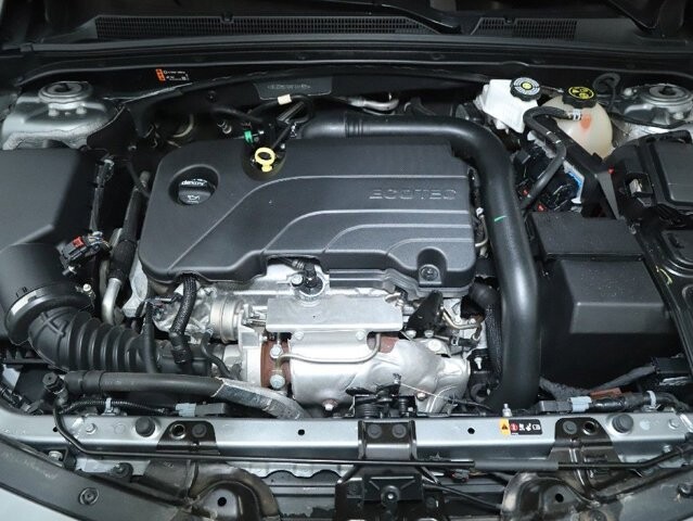 2024 Chevrolet Malibu in Bedford, OH 44146 - 18116844 35