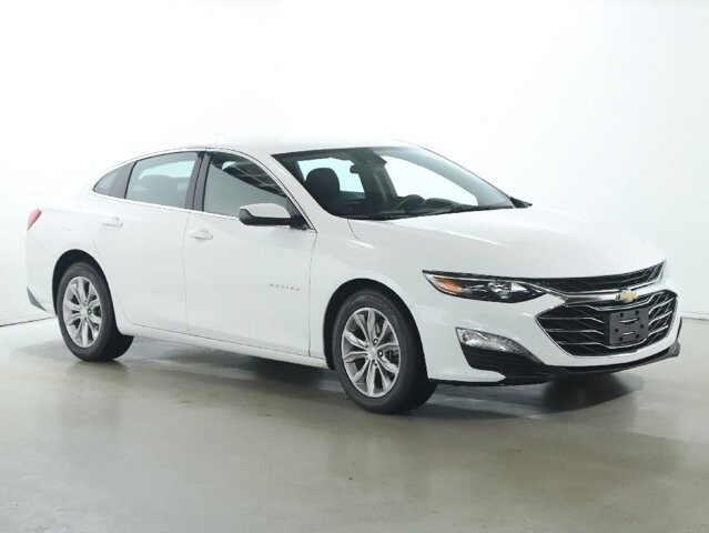 2024 Chevrolet Malibu in Bedford, OH 44146 - 18116847 9