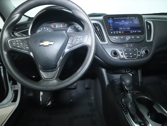 2024 Chevrolet Malibu in Bedford, OH 44146 - 18116847 28