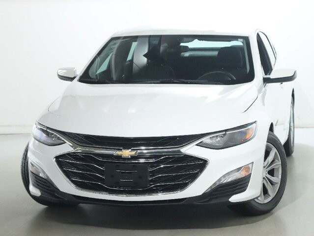 2024 Chevrolet Malibu in Bedford, OH 44146 - 18116847 3