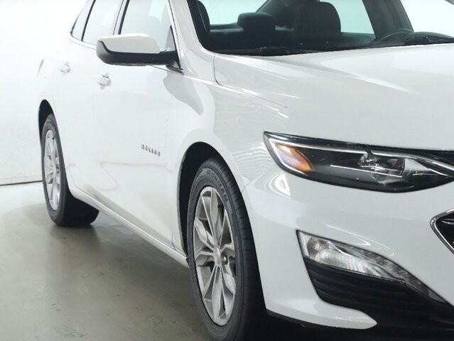 2024 Chevrolet Malibu in Bedford, OH 44146 - 18116847 8