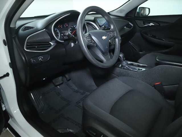 2024 Chevrolet Malibu in Bedford, OH 44146 - 18116847 17