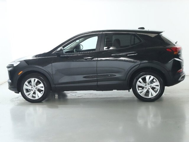 2025 Buick Encore GX in Bedford, OH 44146 - 18116848 38