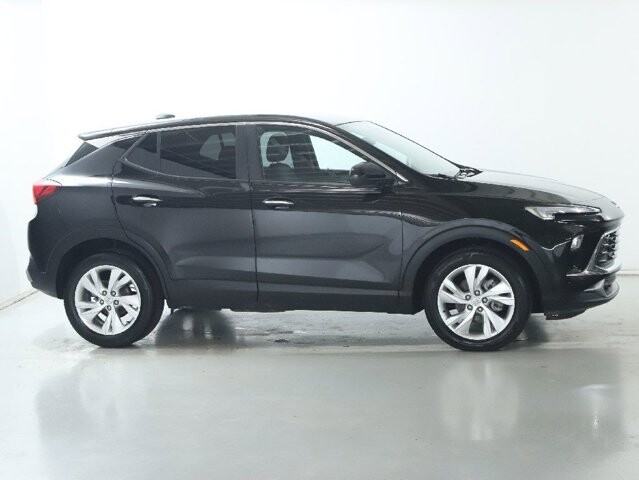 2025 Buick Encore GX in Bedford, OH 44146 - 18116848 11