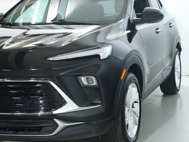 2025 Buick Encore GX in Bedford, OH 44146 - 18116848 4