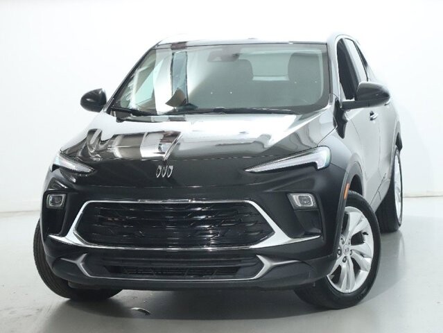 2025 Buick Encore GX in Bedford, OH 44146 - 18116848 3