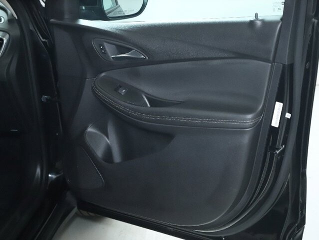 2025 Buick Encore GX in Bedford, OH 44146 - 18116848 33