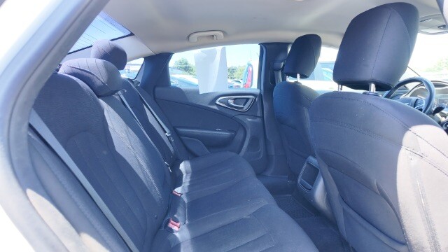 2015 Chrysler 200 in Dallas, TX 75228 - 18116855 14
