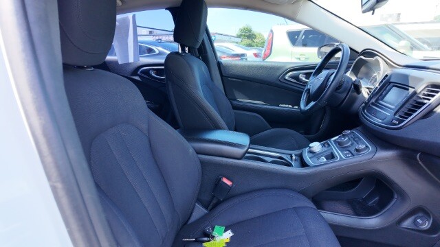 2015 Chrysler 200 in Dallas, TX 75228 - 18116855 15