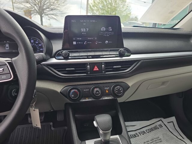 2023 Kia Forte in Knoxville, TN 37912 - 18116858 17