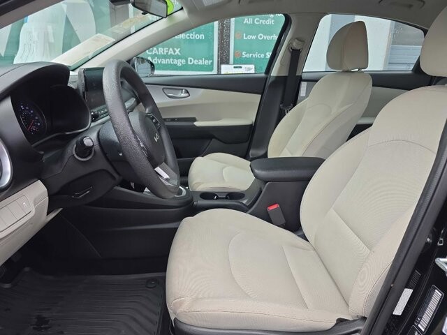 2023 Kia Forte in Knoxville, TN 37912 - 18116858 6