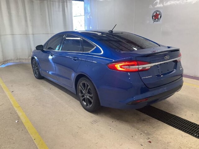 2018 Ford Fusion in Knoxville, TN 37912 - 18116860 2