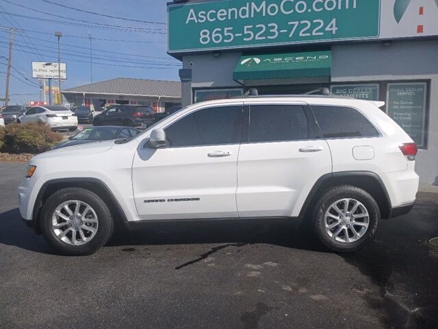 2021 Jeep Grand Cherokee in Knoxville, TN 37912 - 18116862 3