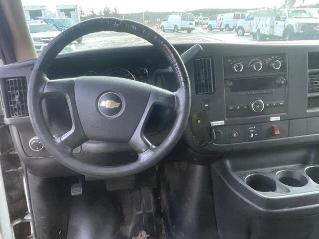 2011 Chevrolet Express 2500 in Blauvelt, NY 10913 - 18116867 8