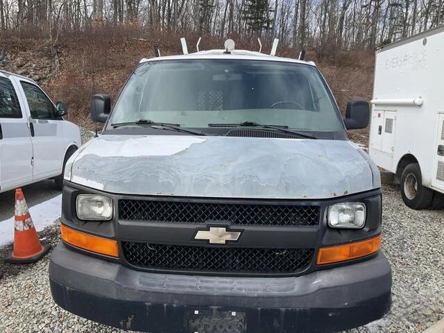 2011 Chevrolet Express 2500 in Blauvelt, NY 10913 - 18116867 3