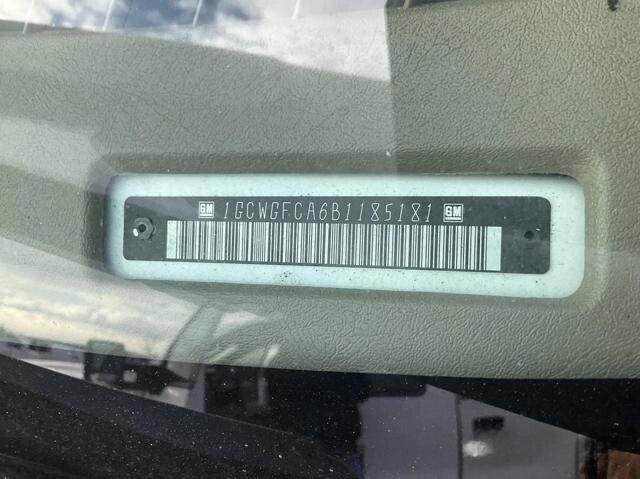 2011 Chevrolet Express 2500 in Blauvelt, NY 10913 - 18116867 14