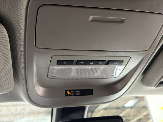 2022 GMC Canyon in Burlington, WI 53105 - 18116869 33