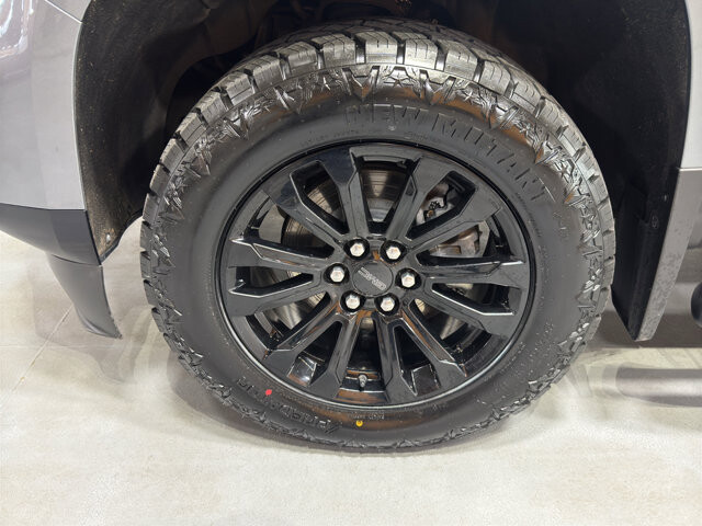 2022 GMC Canyon in Burlington, WI 53105 - 18116869 9