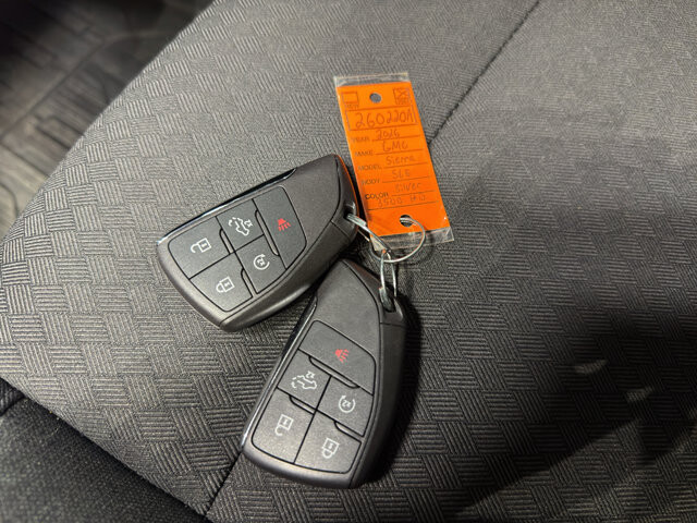 2026 GMC Sierra 3500 in Burlington, WI 53105 - 18116871 33