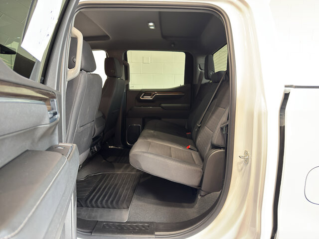 2025 Chevrolet Silverado 1500 in Burlington, WI 53105 - 18116878 10