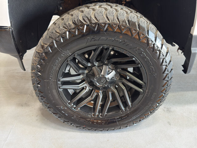 2025 Chevrolet Silverado 1500 in Burlington, WI 53105 - 18116878 9