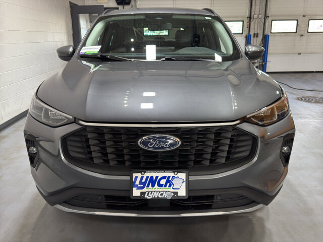 2025 Ford Escape in Burlington, WI 53105 - 18116879 9