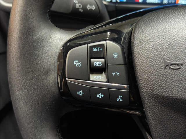 2025 Ford Escape in Burlington, WI 53105 - 18116879 23