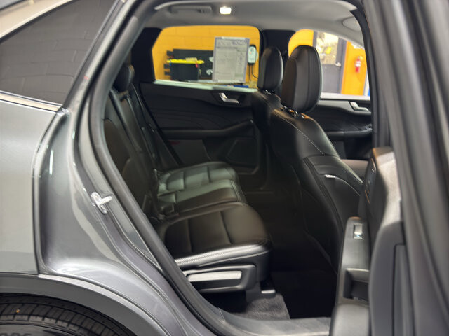 2025 Ford Escape in Burlington, WI 53105 - 18116879 19