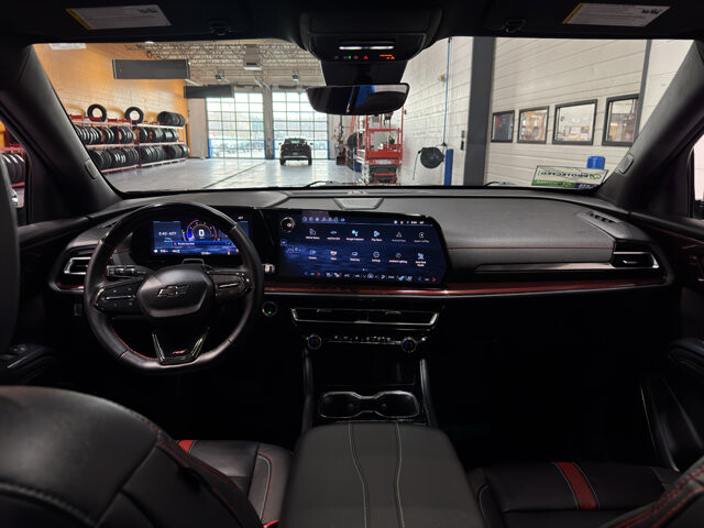 2024 Chevrolet Traverse in Burlington, WI 53105 - 18116880 15