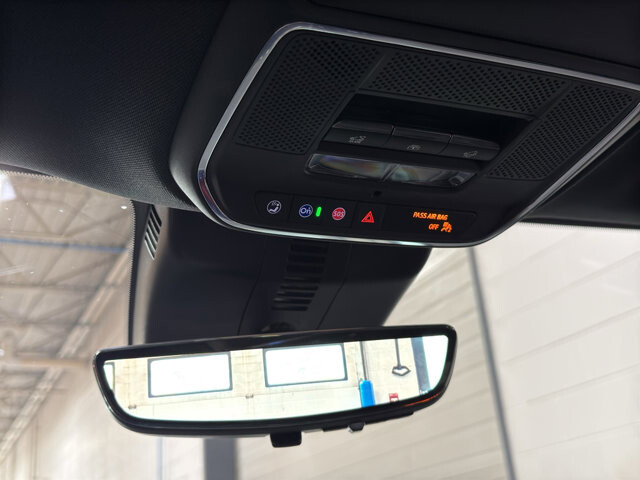 2024 Chevrolet Traverse in Burlington, WI 53105 - 18116880 39