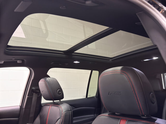 2024 Chevrolet Traverse in Burlington, WI 53105 - 18116880 40