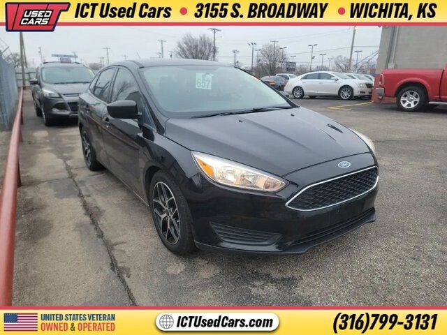2018 Ford Focus in Wichita, KS 67216 - 18116882 2