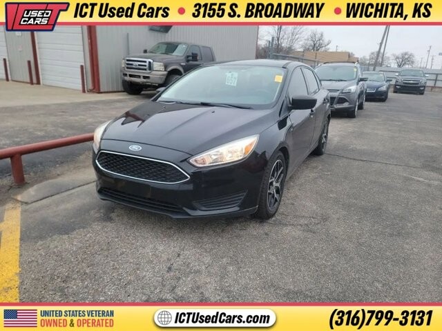 2018 Ford Focus in Wichita, KS 67216 - 18116882
