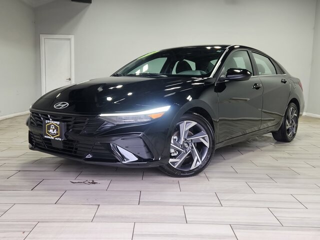 2025 Hyundai Elantra in Cinnaminson, NJ 08077 - 18116886