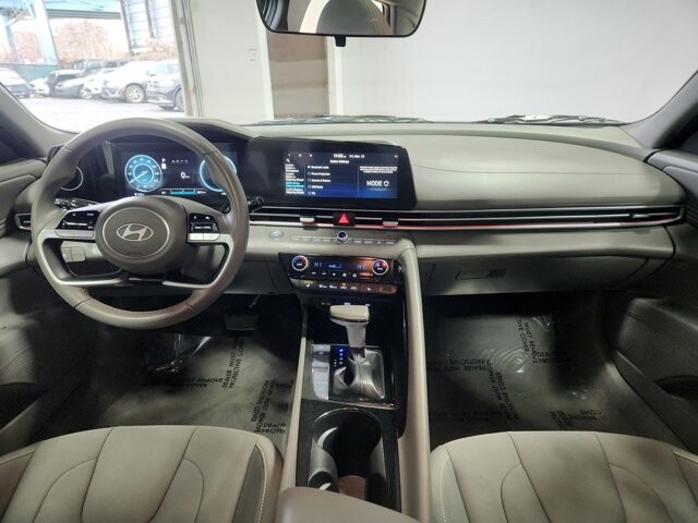 2025 Hyundai Elantra in Cinnaminson, NJ 08077 - 18116886 16
